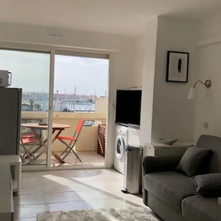 Moderne Au Cap D'agde, Clim, Proche - Fr-1-723-11 *